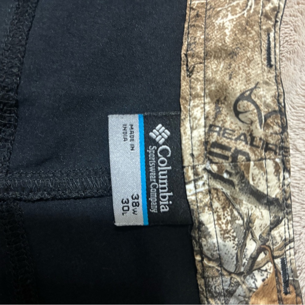 Columbia Men's Black and Brown Jeans